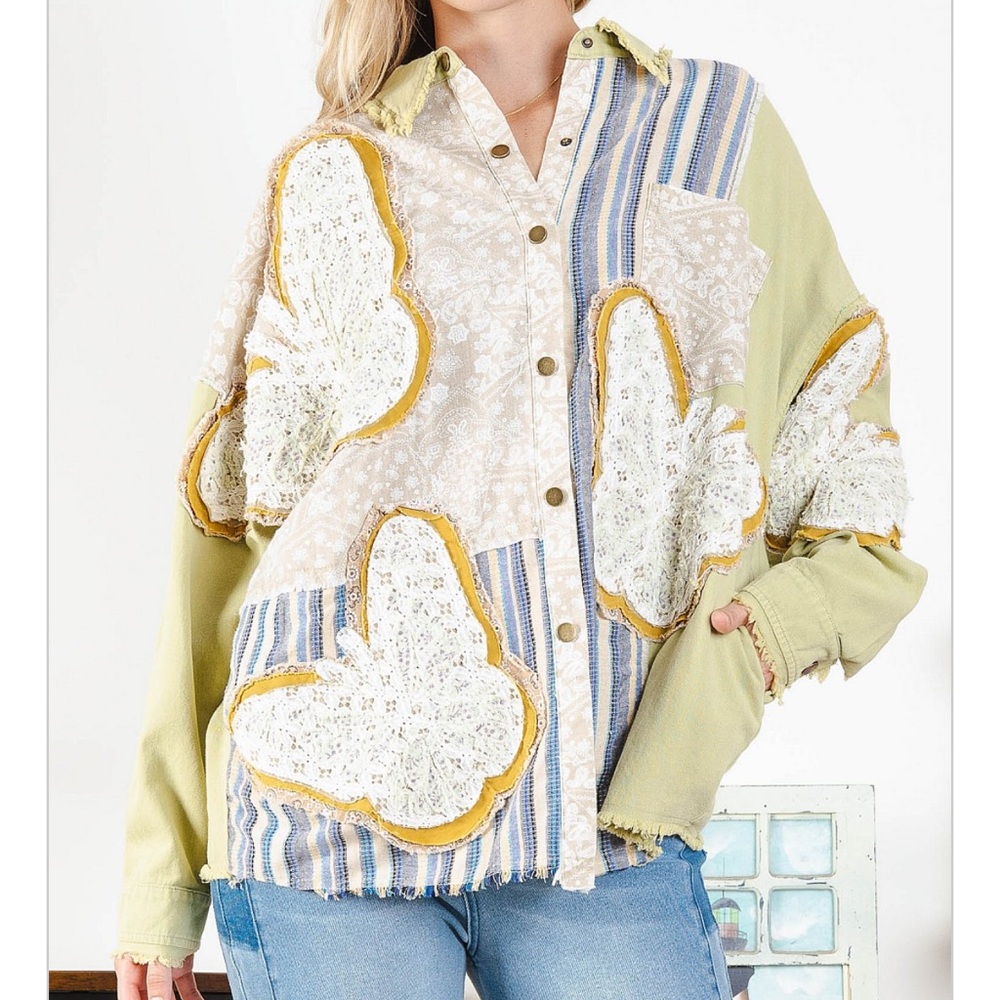 WASHED MULTI FABRIC BUTTERFLY PATCH JACKET